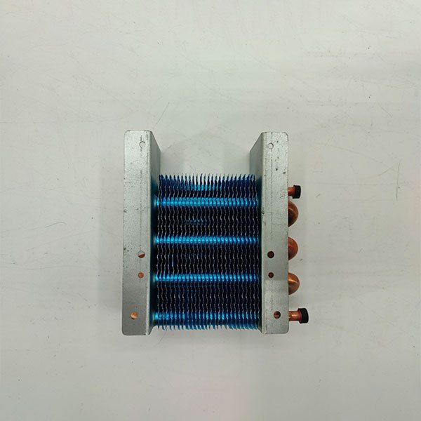 Small milk cabinet evaporator
