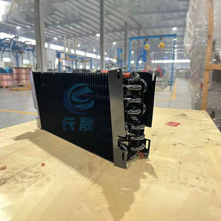 High-efficiency and energy-saving copper tube aluminum fin evaporator, core component of commercial display case and beer cabinet refrigeration system.
