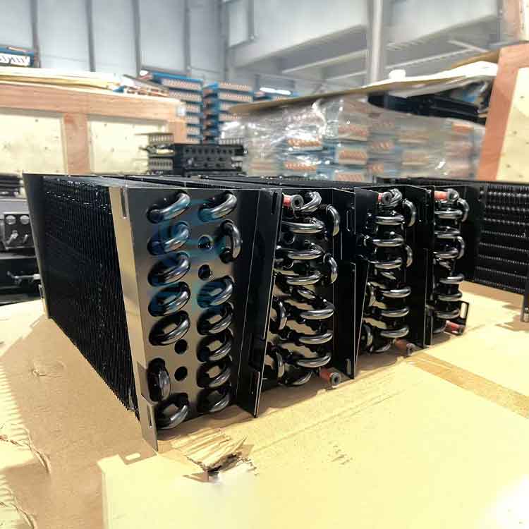 High-efficiency and energy-saving copper tube aluminum fin evaporator, core component of commercial display case and beer cabinet refrigeration system.
